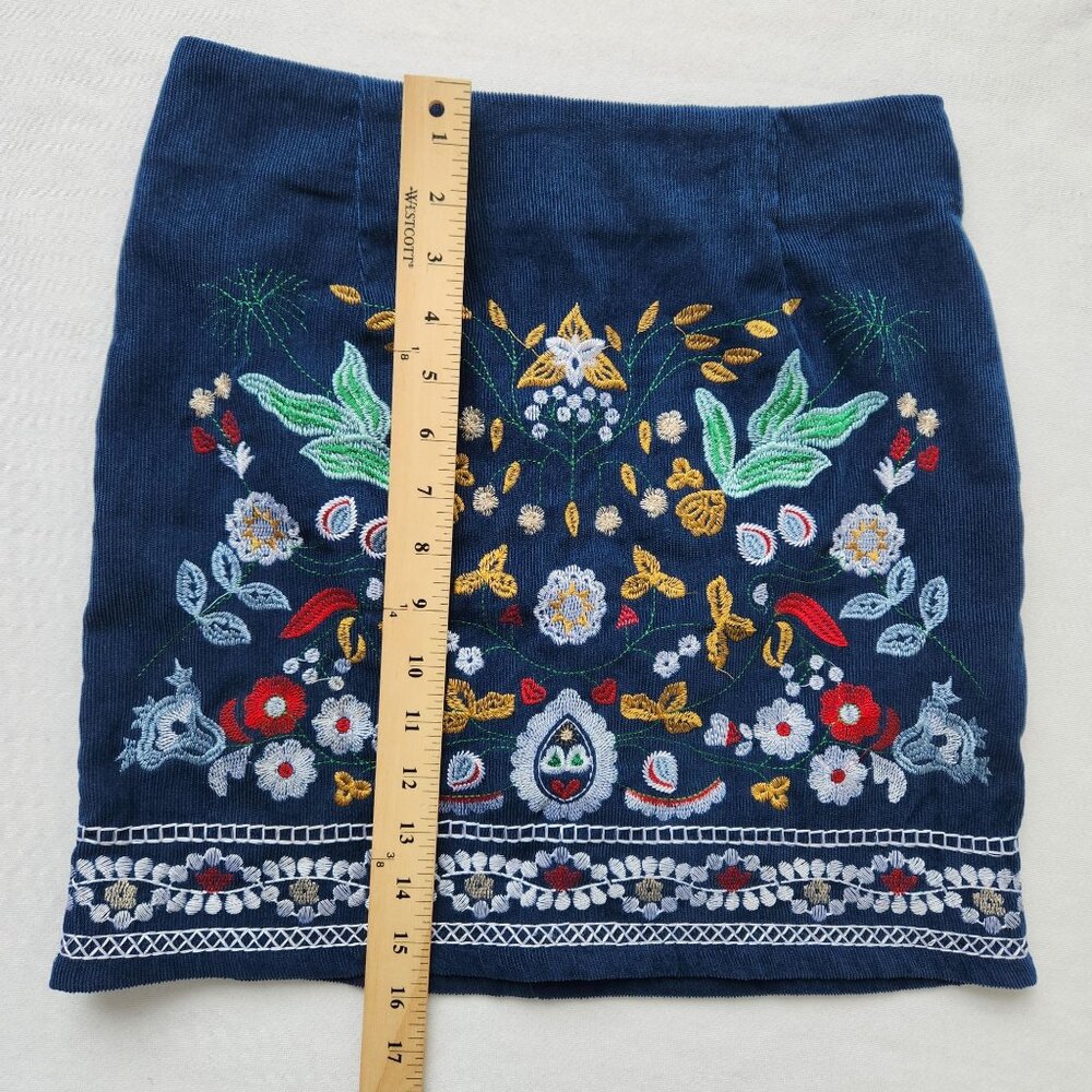 Blue Corduroy Floral Embroidered Skirt Lightweight Boho Prairie Cottagecore Cute - Picture 9 of 9